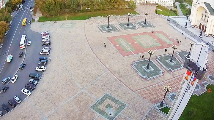 Онлайн веб-камера на площади Славы в Хабаровске (Хабаровск, Россия)